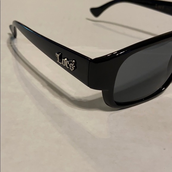 2 for $30 black frame sunglasses - Picture 2 of 2